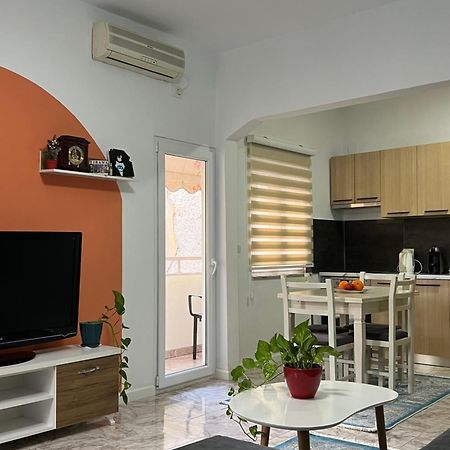 Vibrant & Central Tirana Oasis ภายนอก รูปภาพ